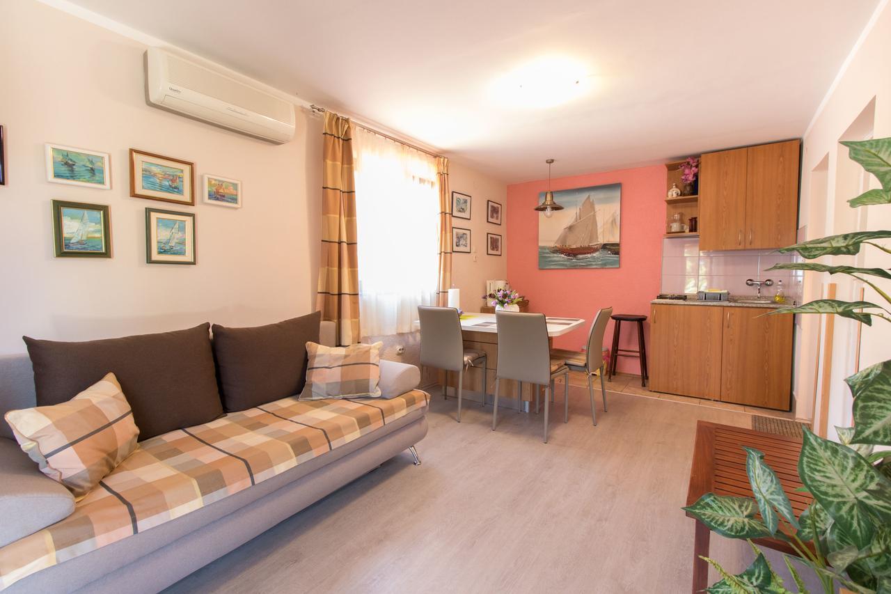 Apartment Paulina Cres Εξωτερικό φωτογραφία